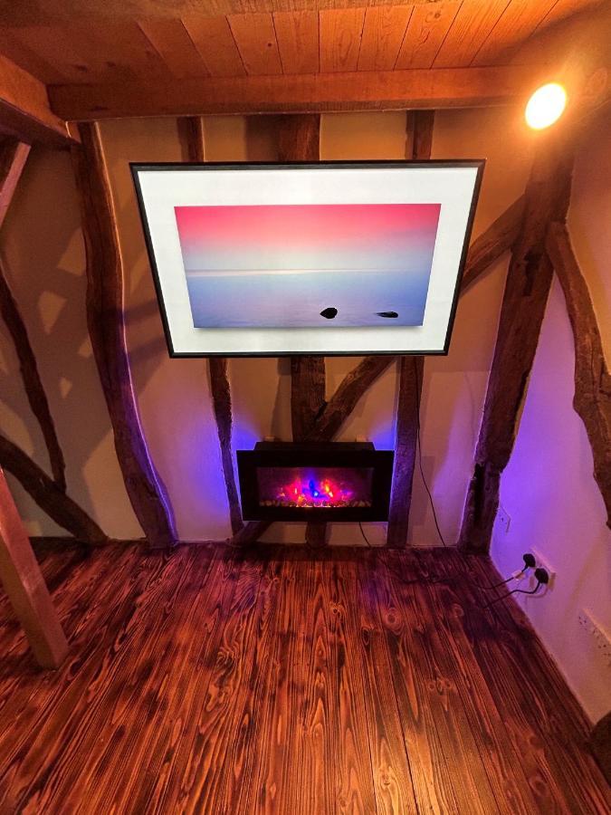 Cozy Cottage With Hot Tub! كادنام المظهر الخارجي الصورة
